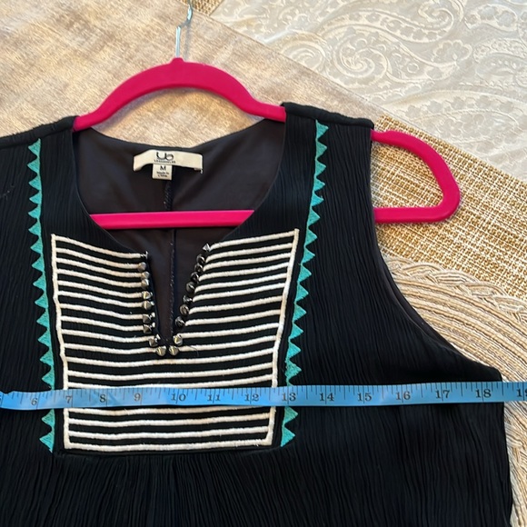 Ya Los Angeles Medium Lined Boho Dress in EUC! Lining is longer than dress. - Picture 4 of 6